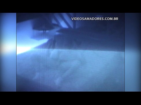 ❤️ U maritu filma a moglia chì scopa un vicinu è scopre chì hè un cornu ❤️❌ Sessu à porn co.sexonfire.ru ﹏