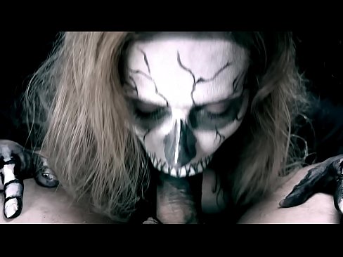 ❤️ Ragazza demonia chì succhia u cazzo cù a so bocca nera è ingoia cum. ❤️❌ Sessu à porn co.sexonfire.ru ﹏